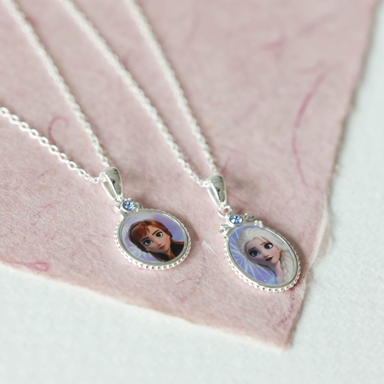 Zilveren Disney Frozen ketting kristal