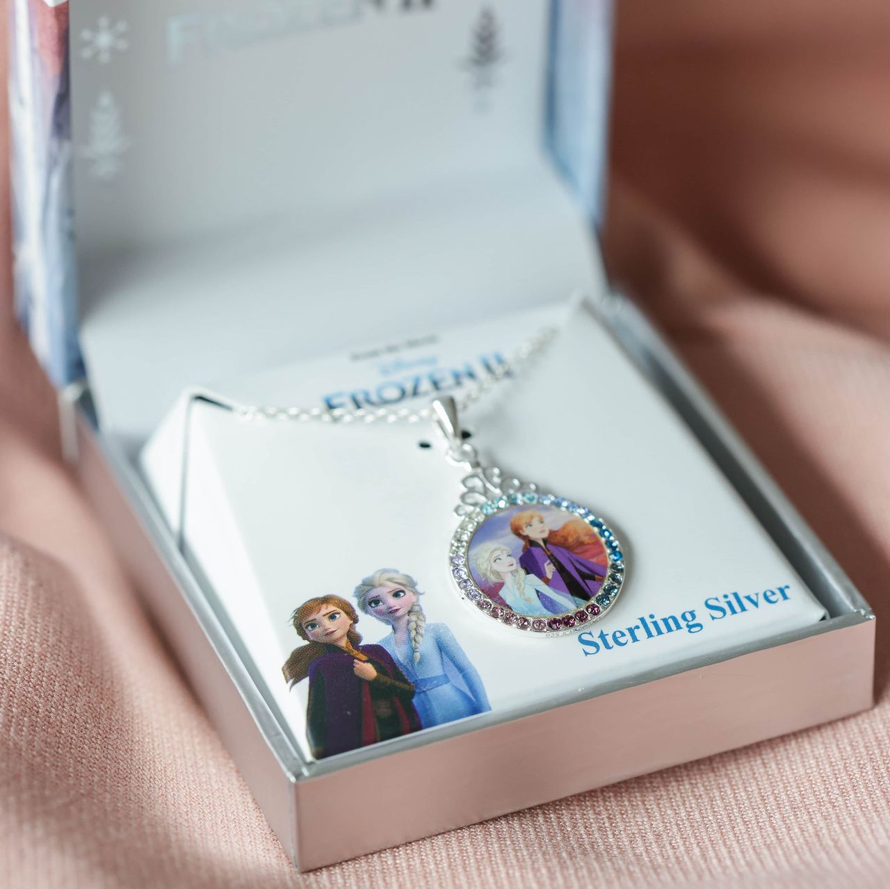 Zilveren Disney Frozen ketting kristal