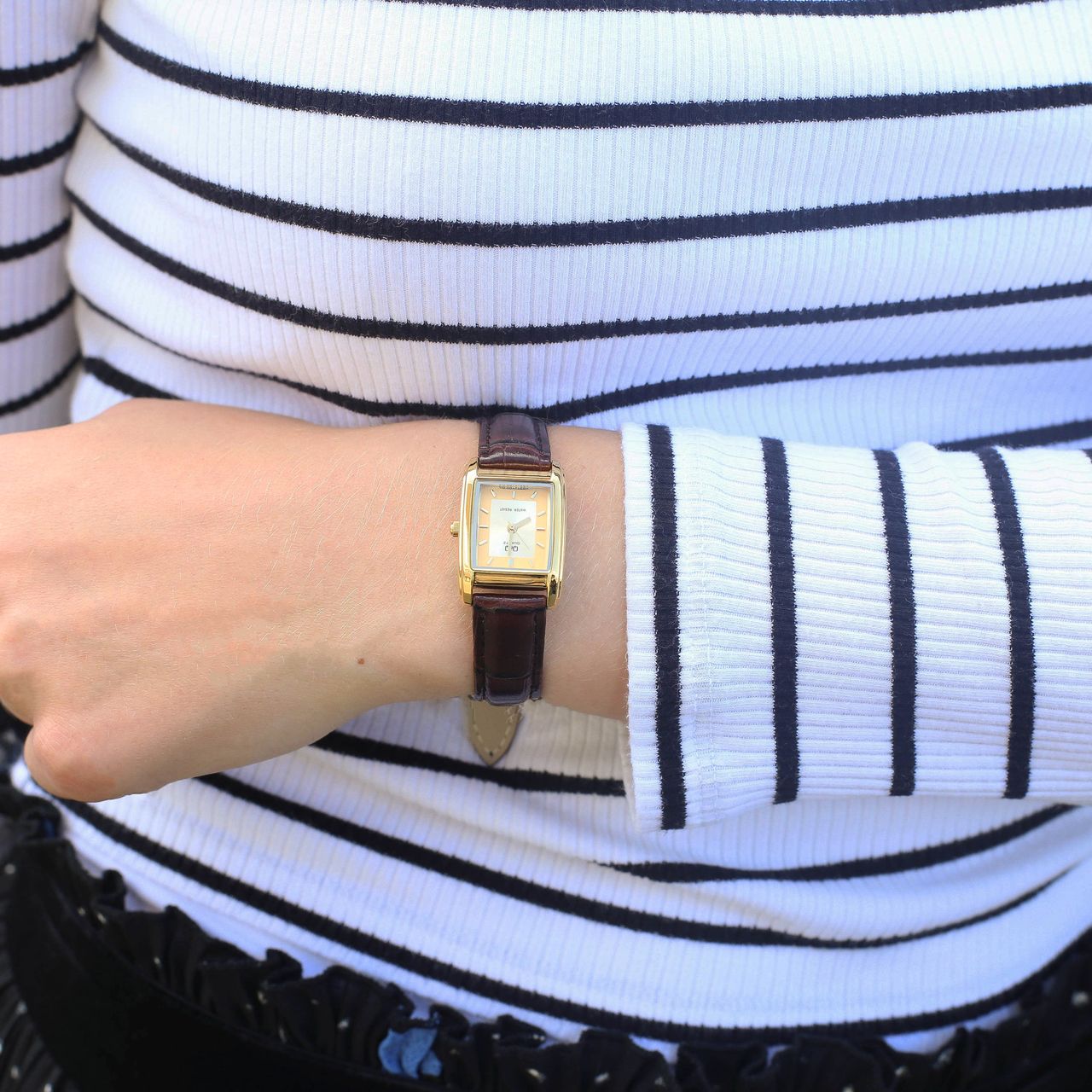 Q&Q horloge VG31J100Y