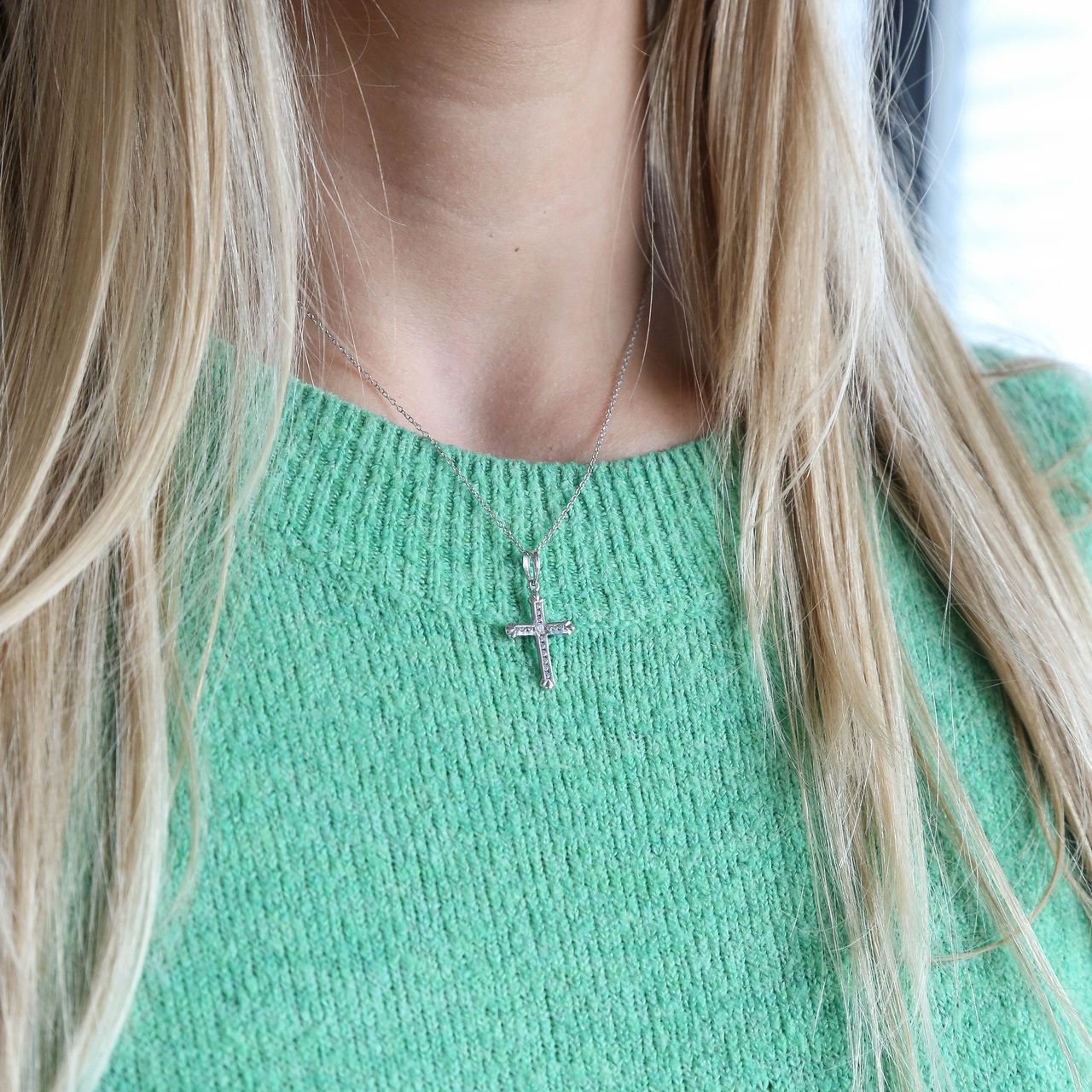 Silberanhänger Kreuz mit Zirkonia