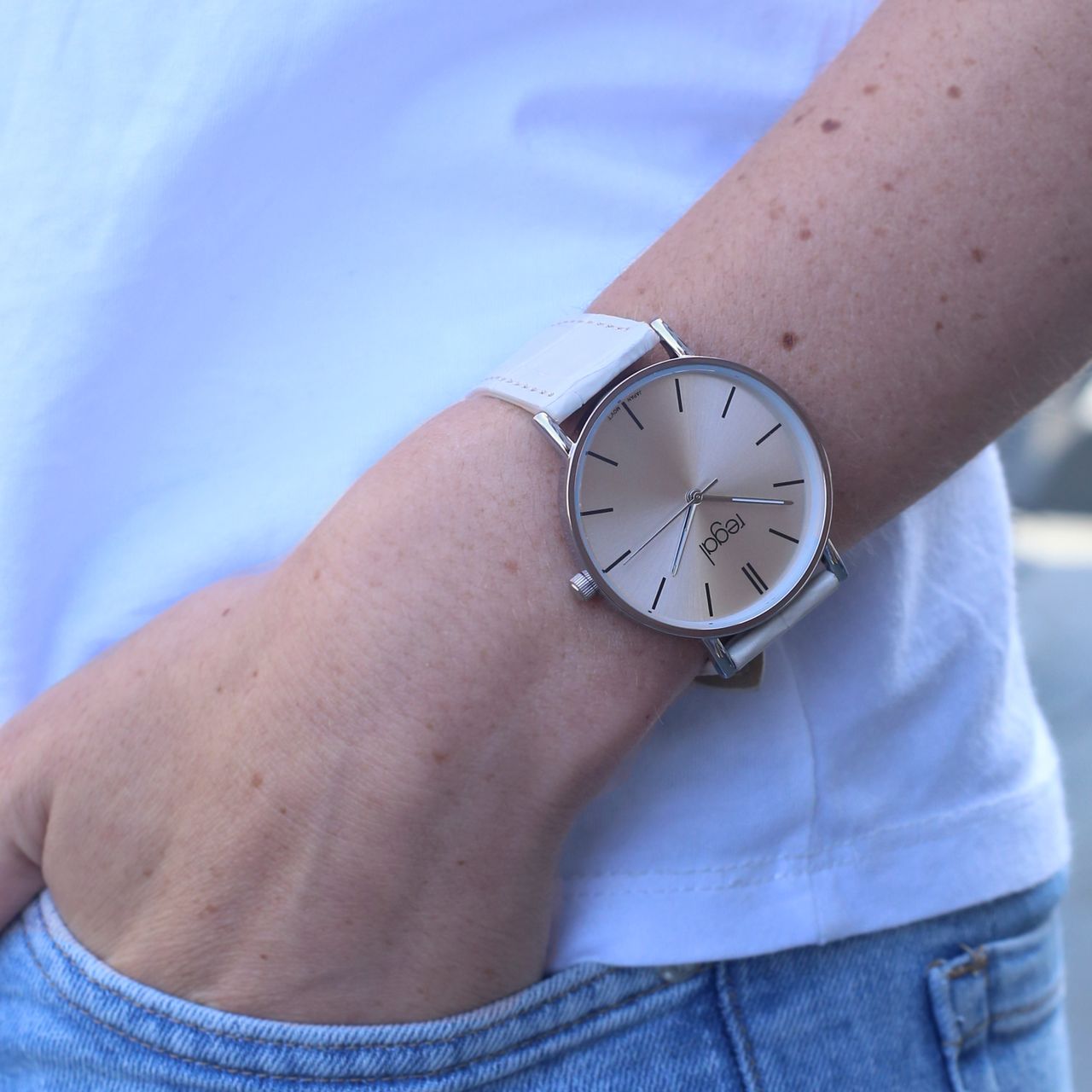 Regal horloge Slimline beige pu leren band 