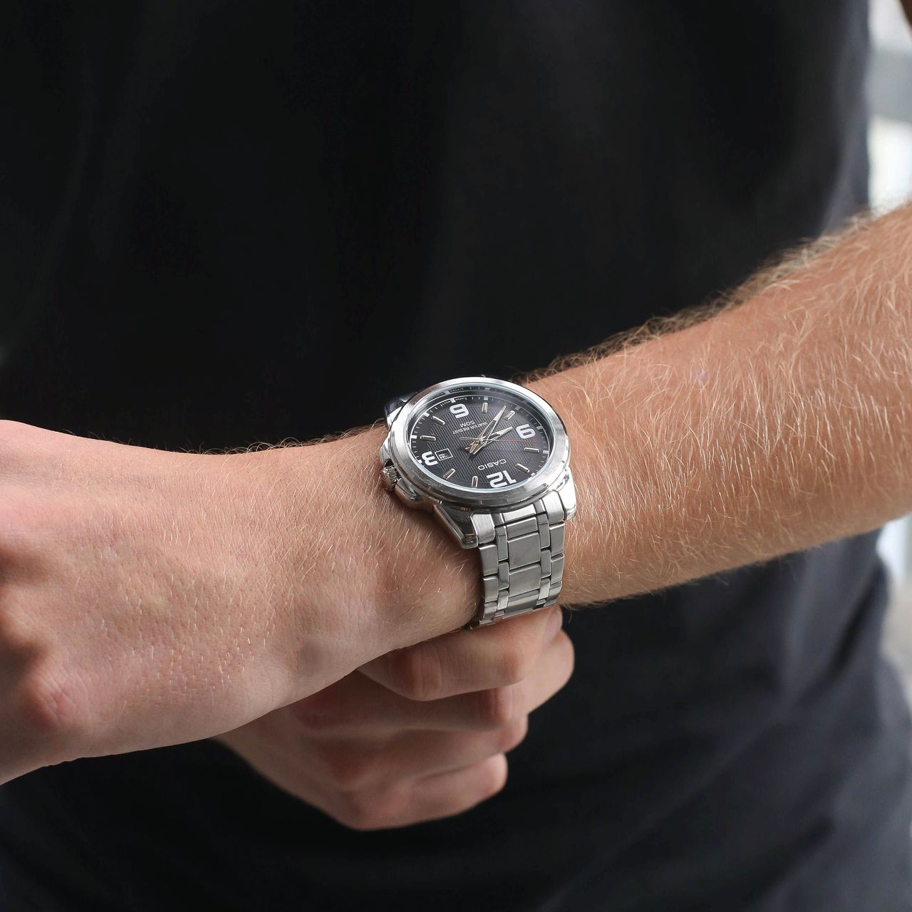 Casio Armbanduhr MTP-1314D-1AVEF
