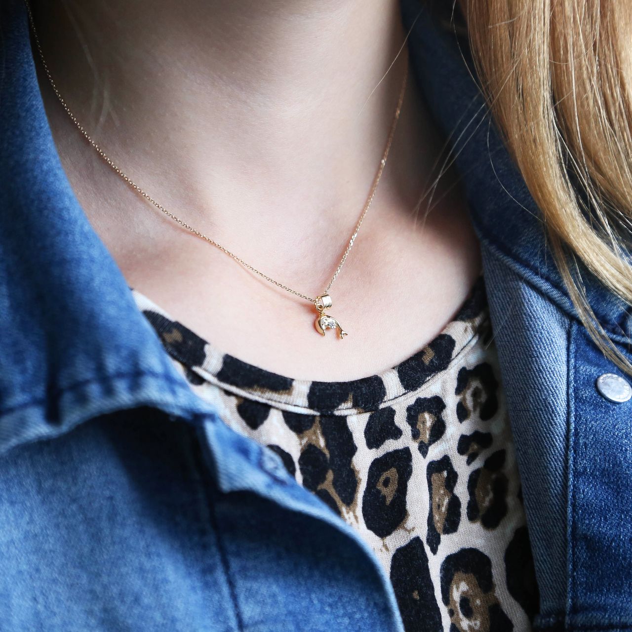 14Karaat geelgouden kinderketting dolfijn zirkonia