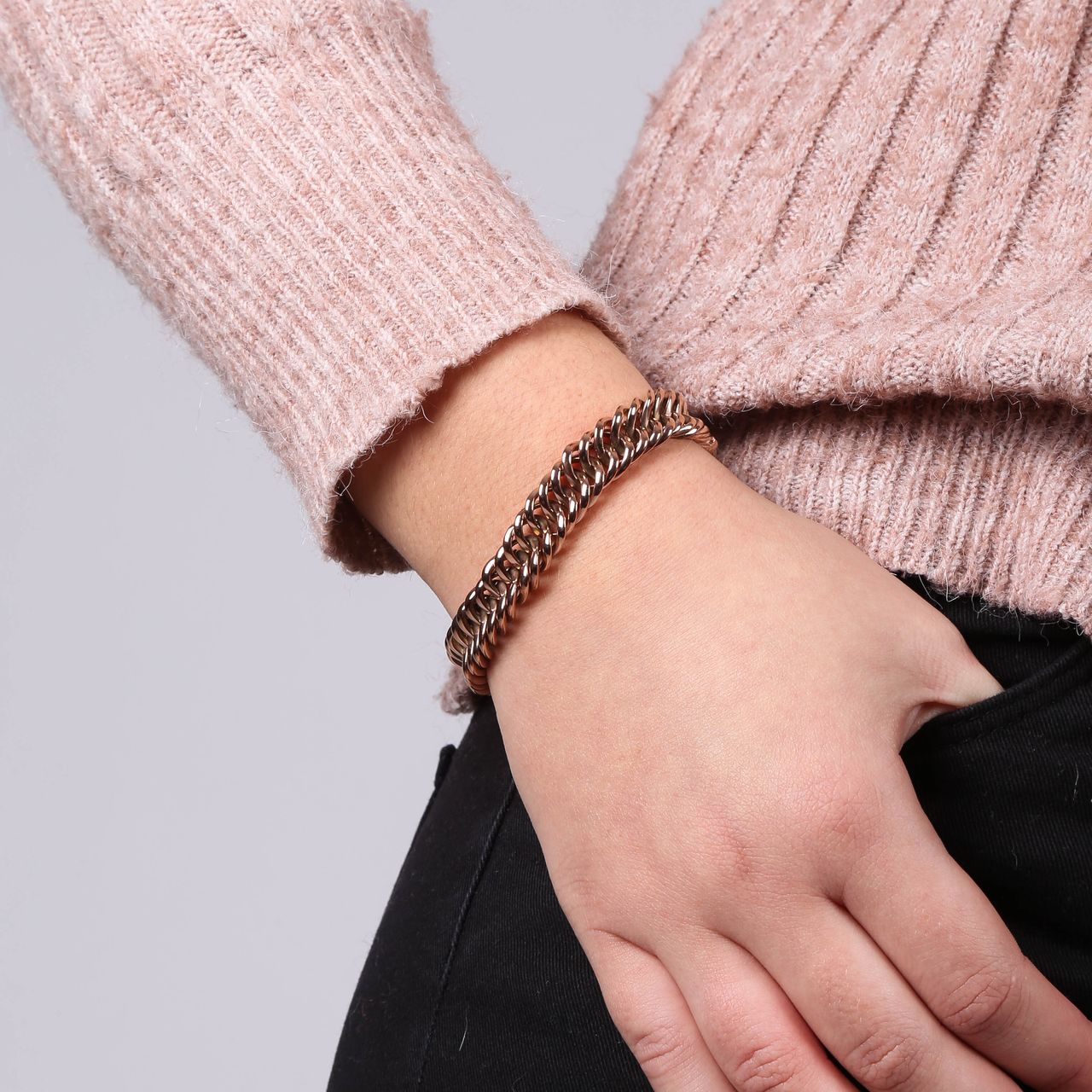 Stainless steel roséplated schakelarmband voor dames