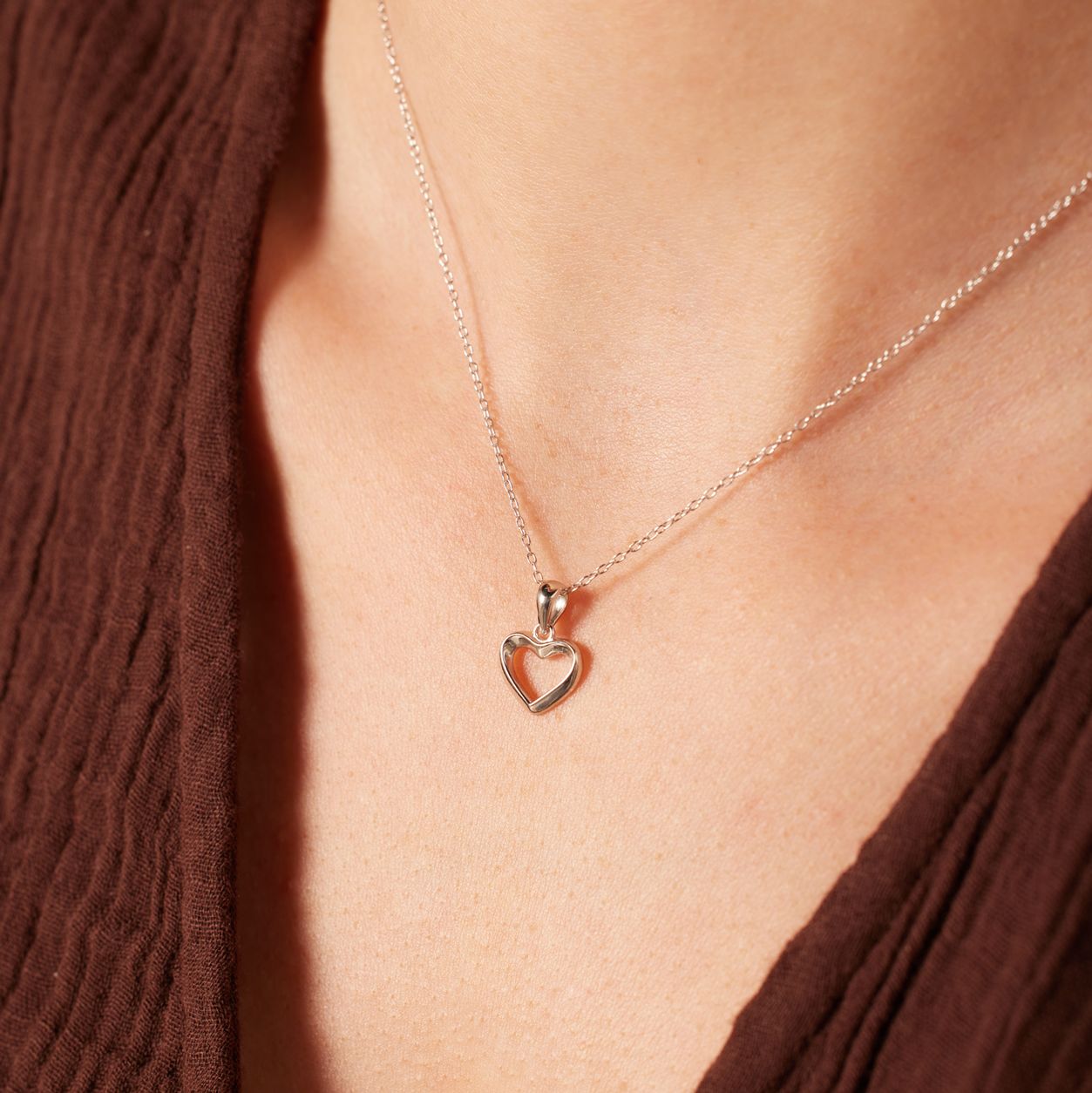 Zilveren collier met hanger hart voor dames