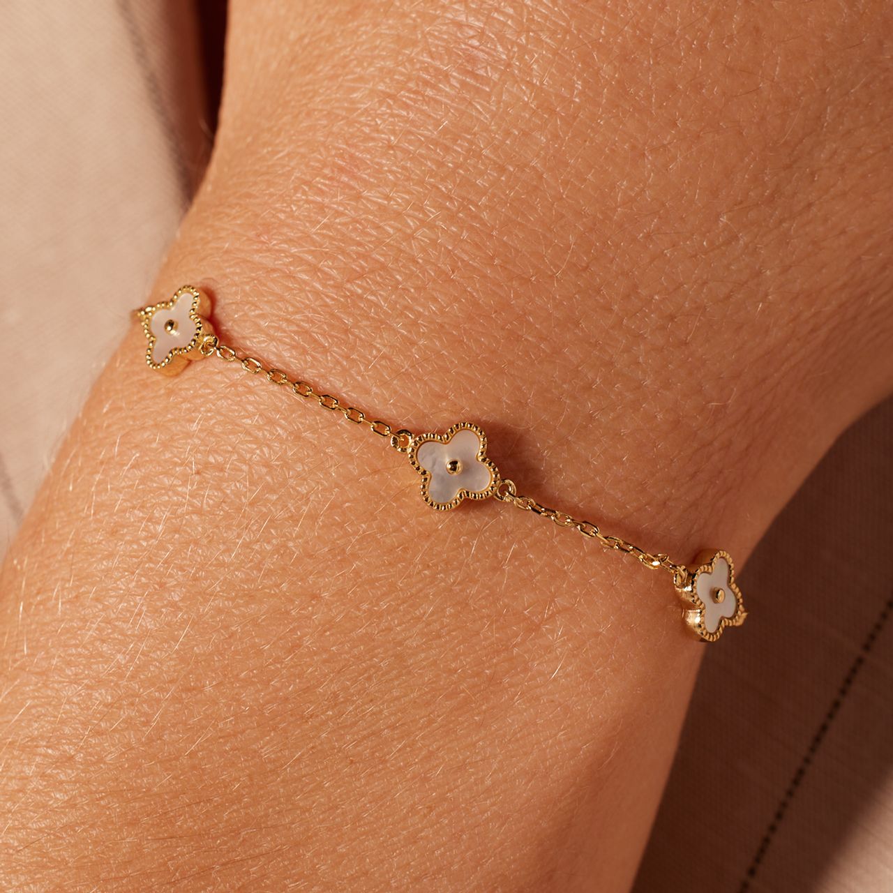 Zilveren goldplated armband klaver voor dames