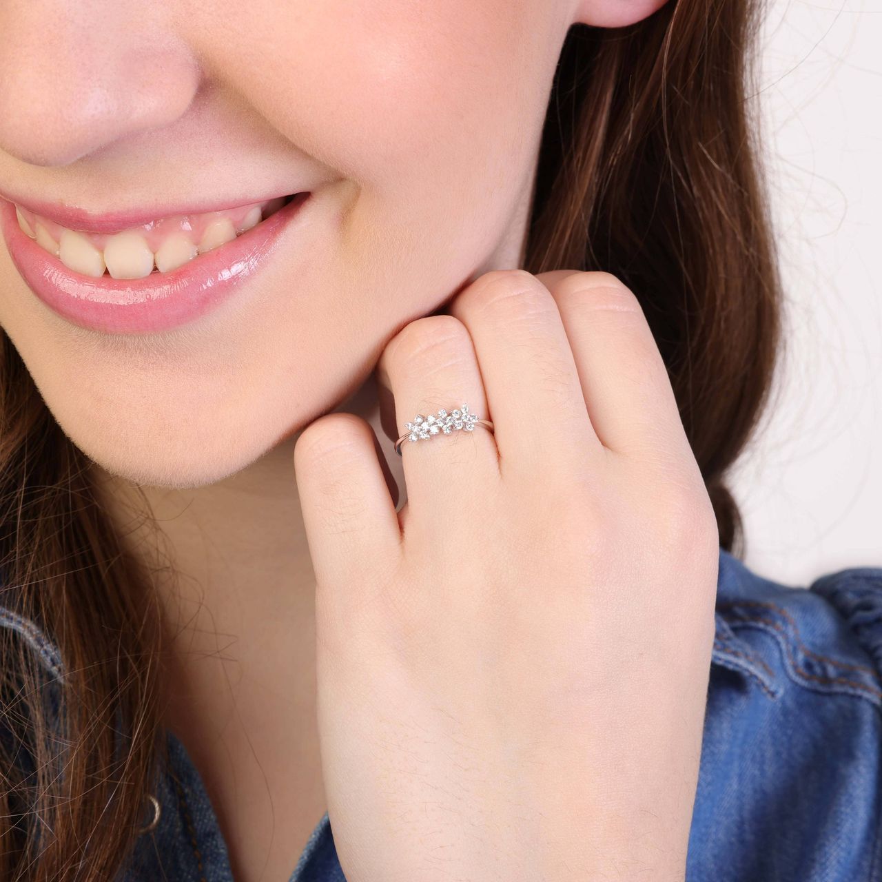 Ring in 925 Silber Blumen mit Zirkonia
