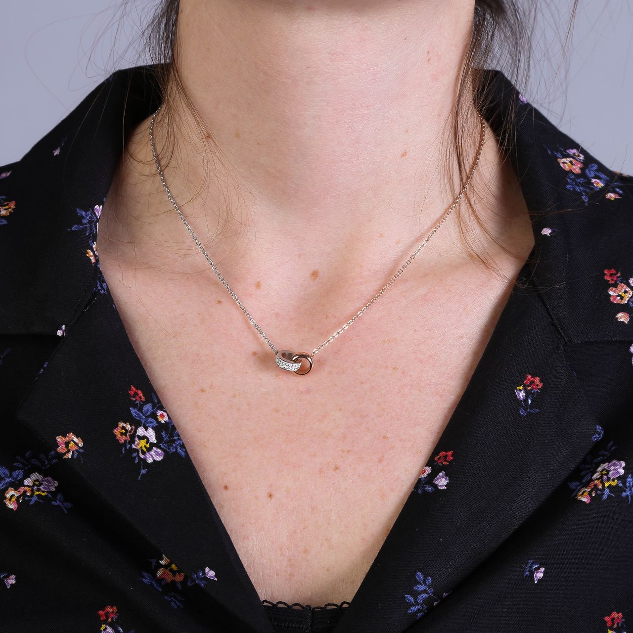 Gerecycleerd stalen ketting staal/rose ringen met kristal