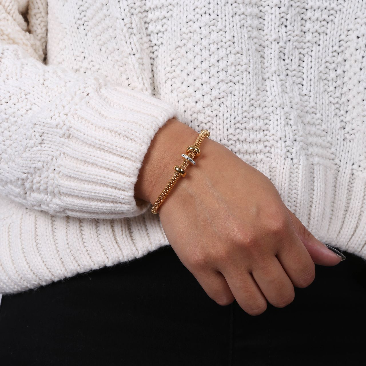 Gerecycleerd stainless steel armband mesh goldplated met kristal