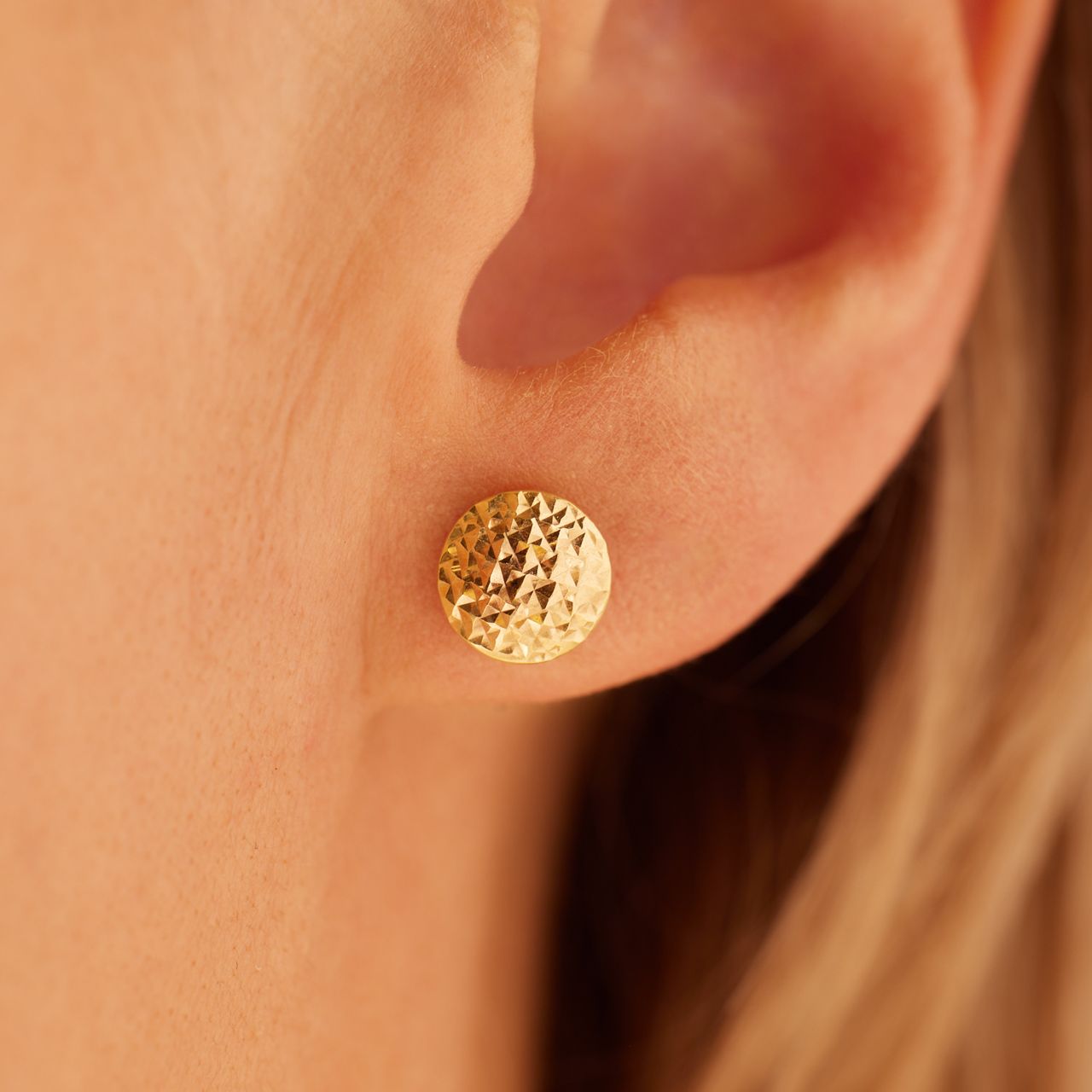 Ohrstecker Kugel aus 375 Gold