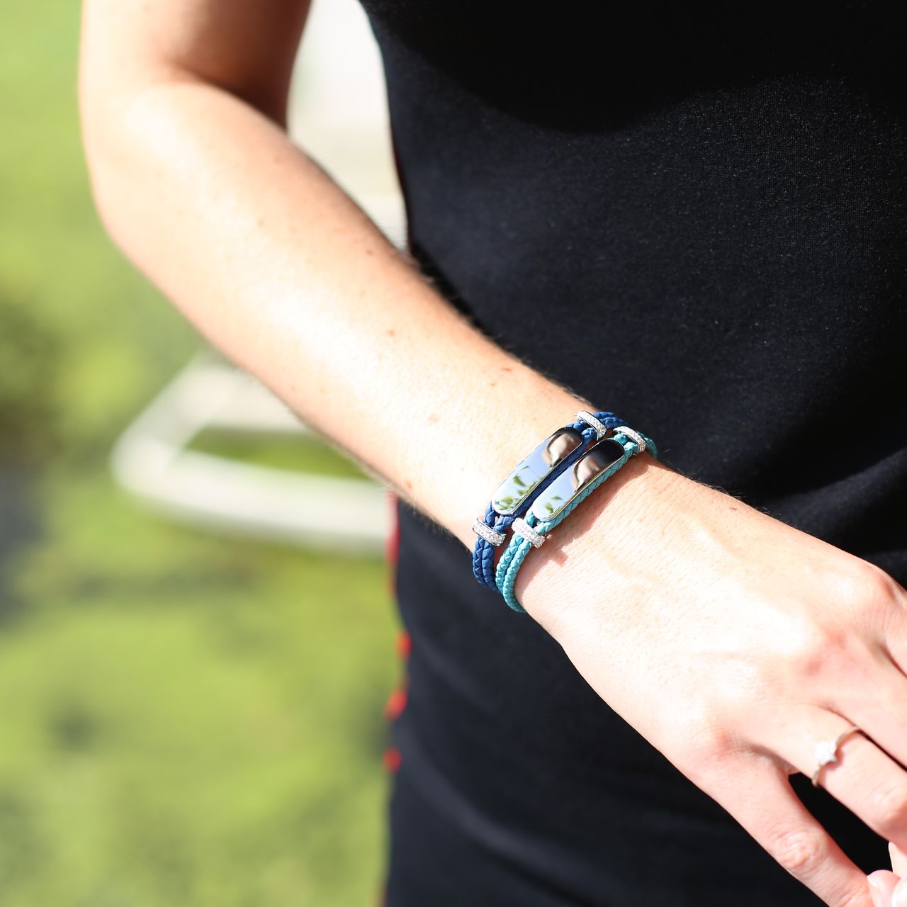 Gerecycled stalen plaatarmband leer turquoise met kristal