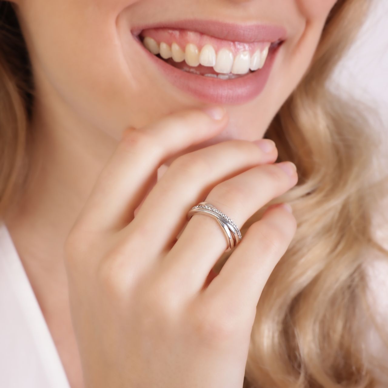 Zilveren ring met zirkonia