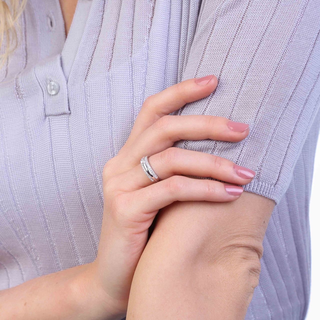 Zilveren ring met zirkonia