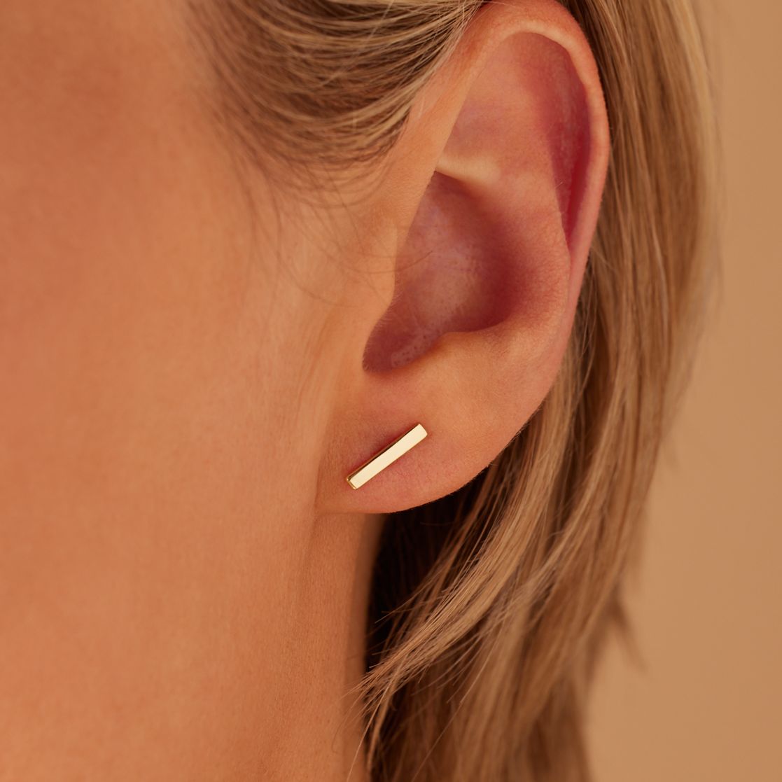 Zilveren goldplated oorknoppen bar voor dames