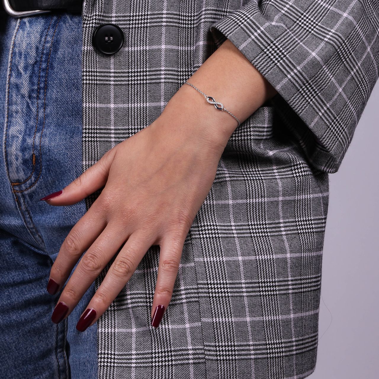 Zilveren armband infinity met zirkonia