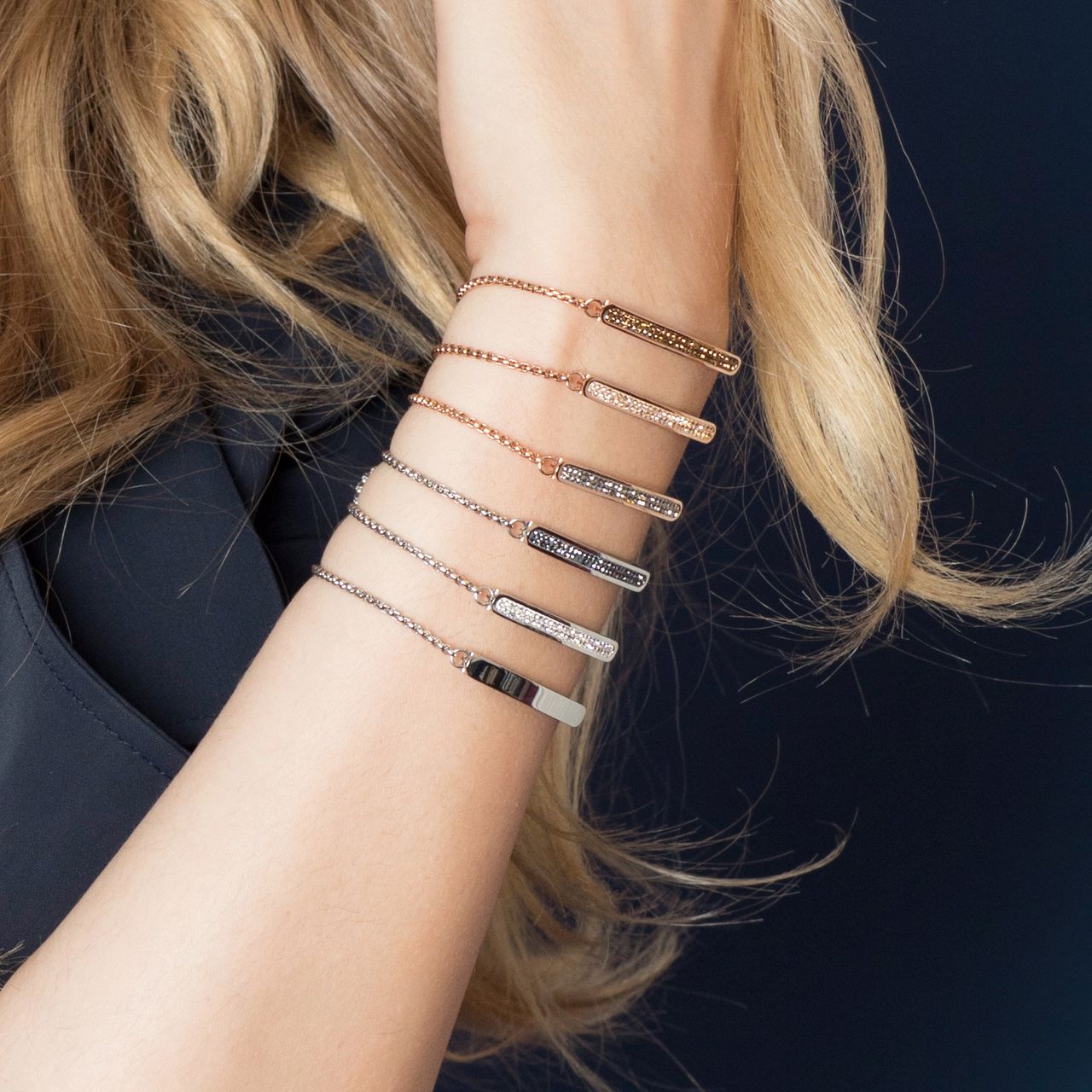 Gerecycleerd stainless steel plaatarmband black diamond kristal