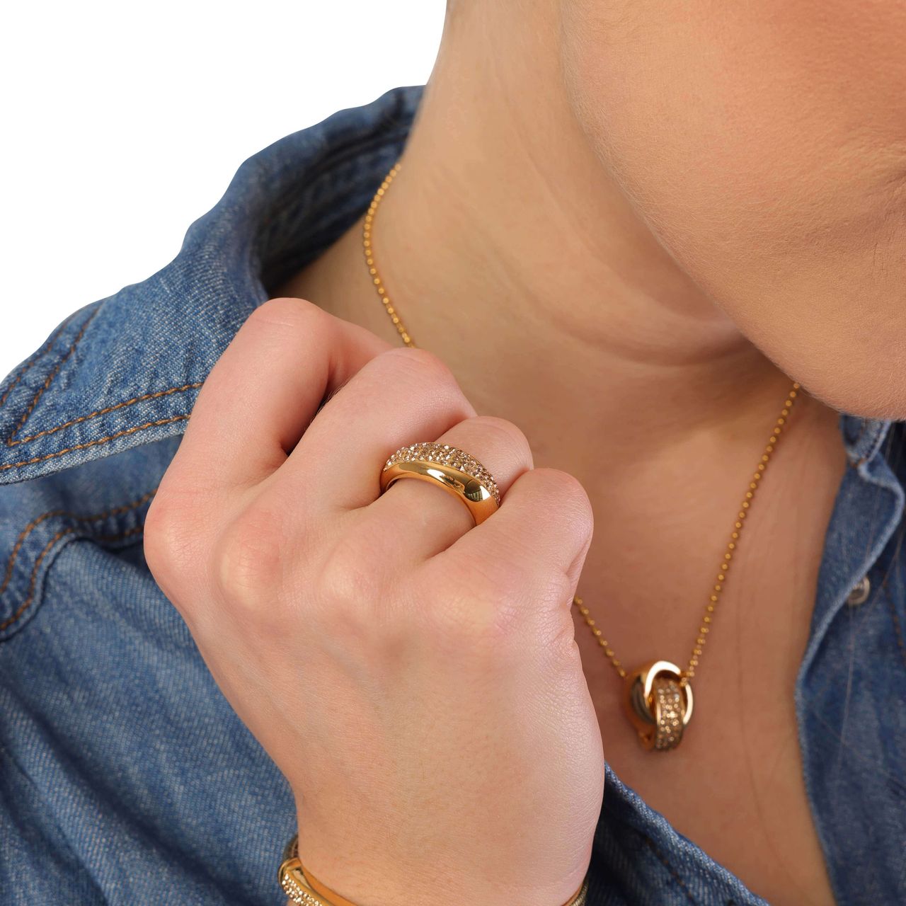 Stainless steel goldplated ring met kristal voor dames