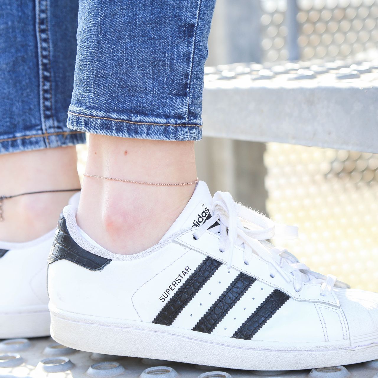 Gerecycleerd zilveren enkelband roseplated