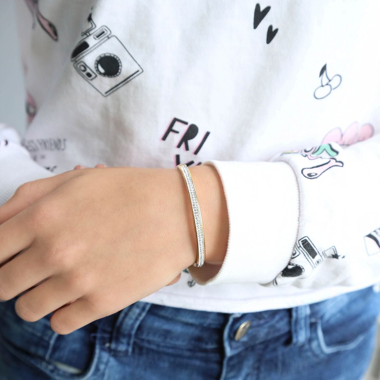 Stalen goldplated kinderarmband bangle met kristal