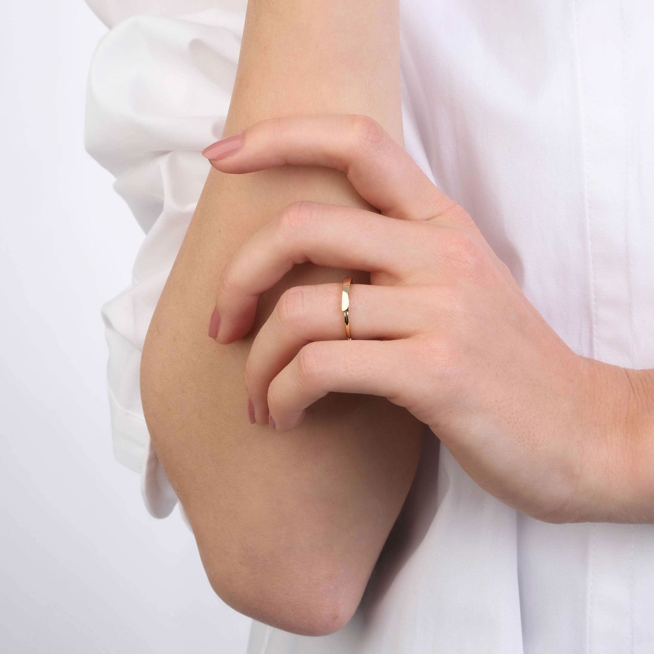 Zilveren ring roseplated met bar