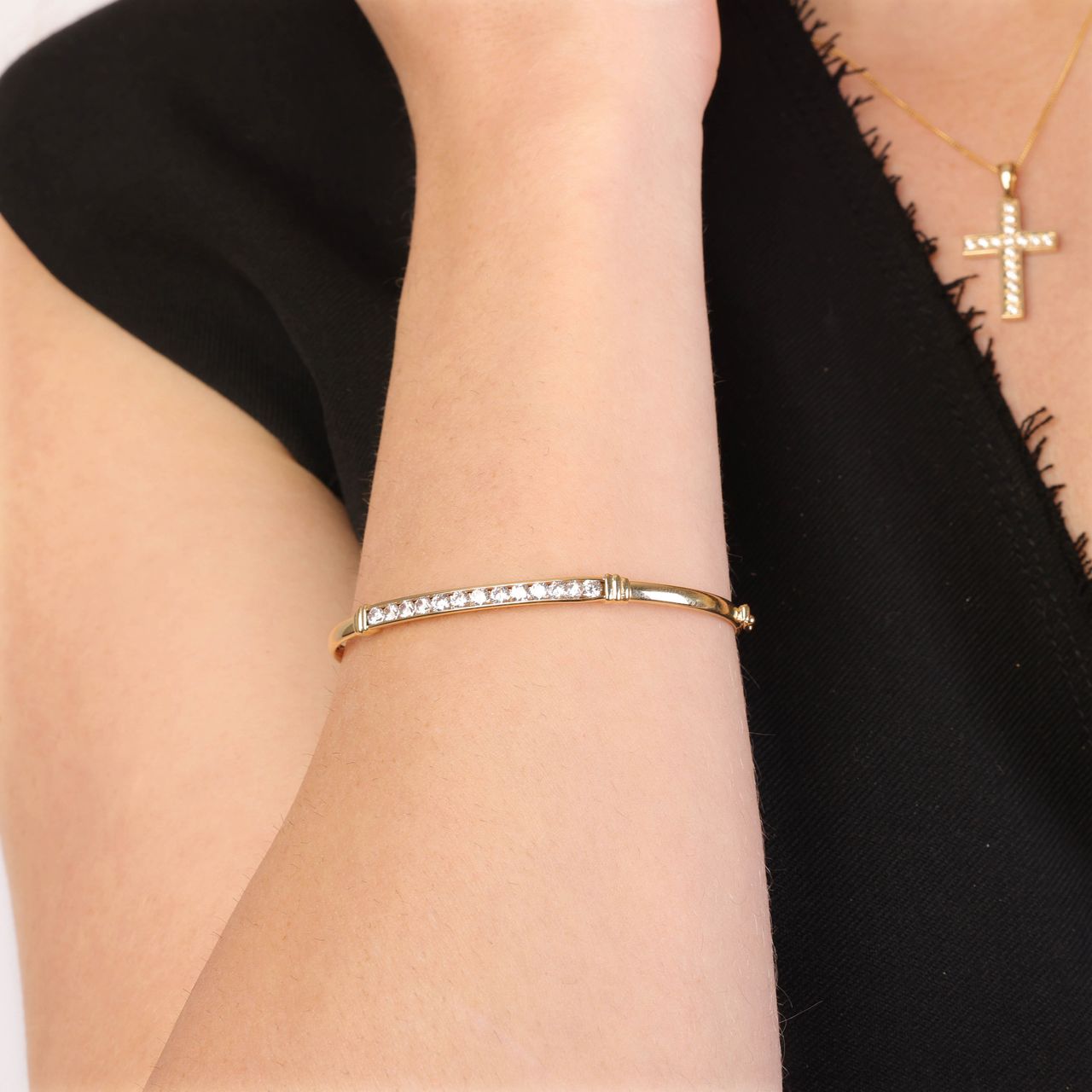 9 Karaat bangle rail met zirkonia