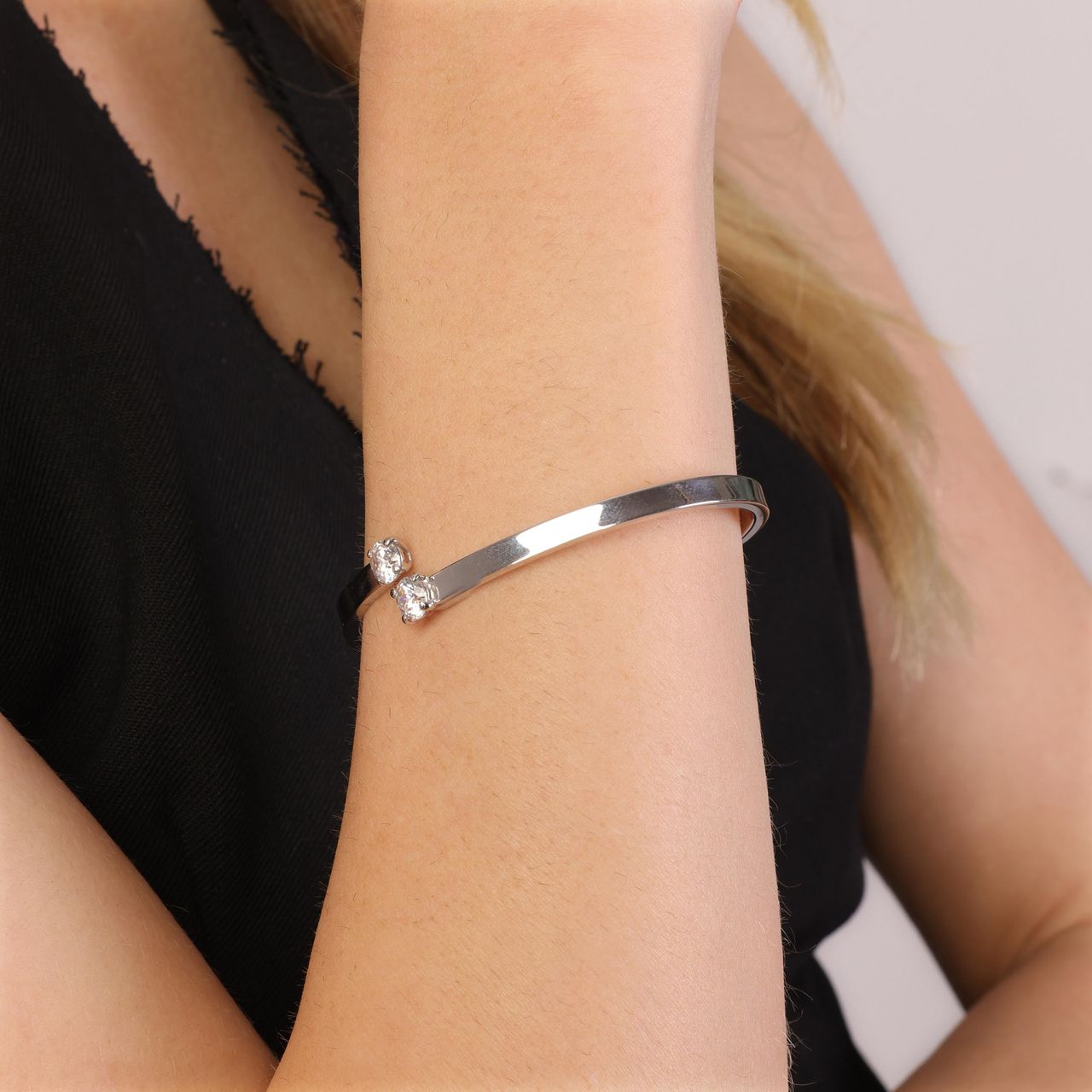 9 Karaat bangle met zirkonia wit