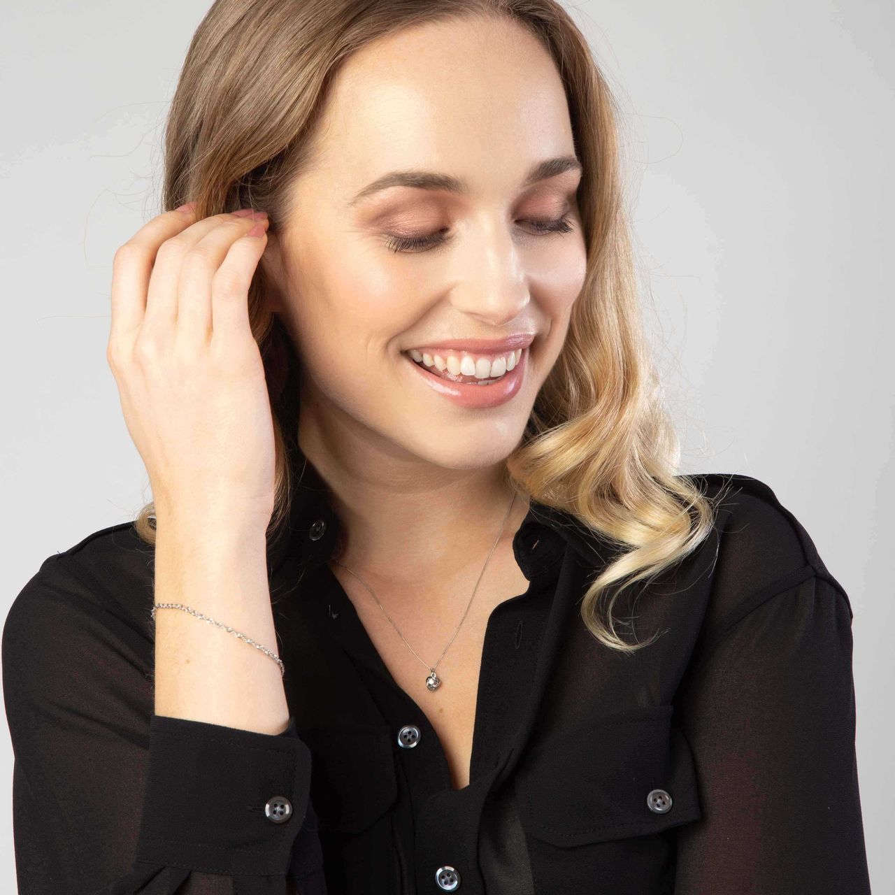 9 karaat ketting met hanger knoop met zirkonia voor dames
