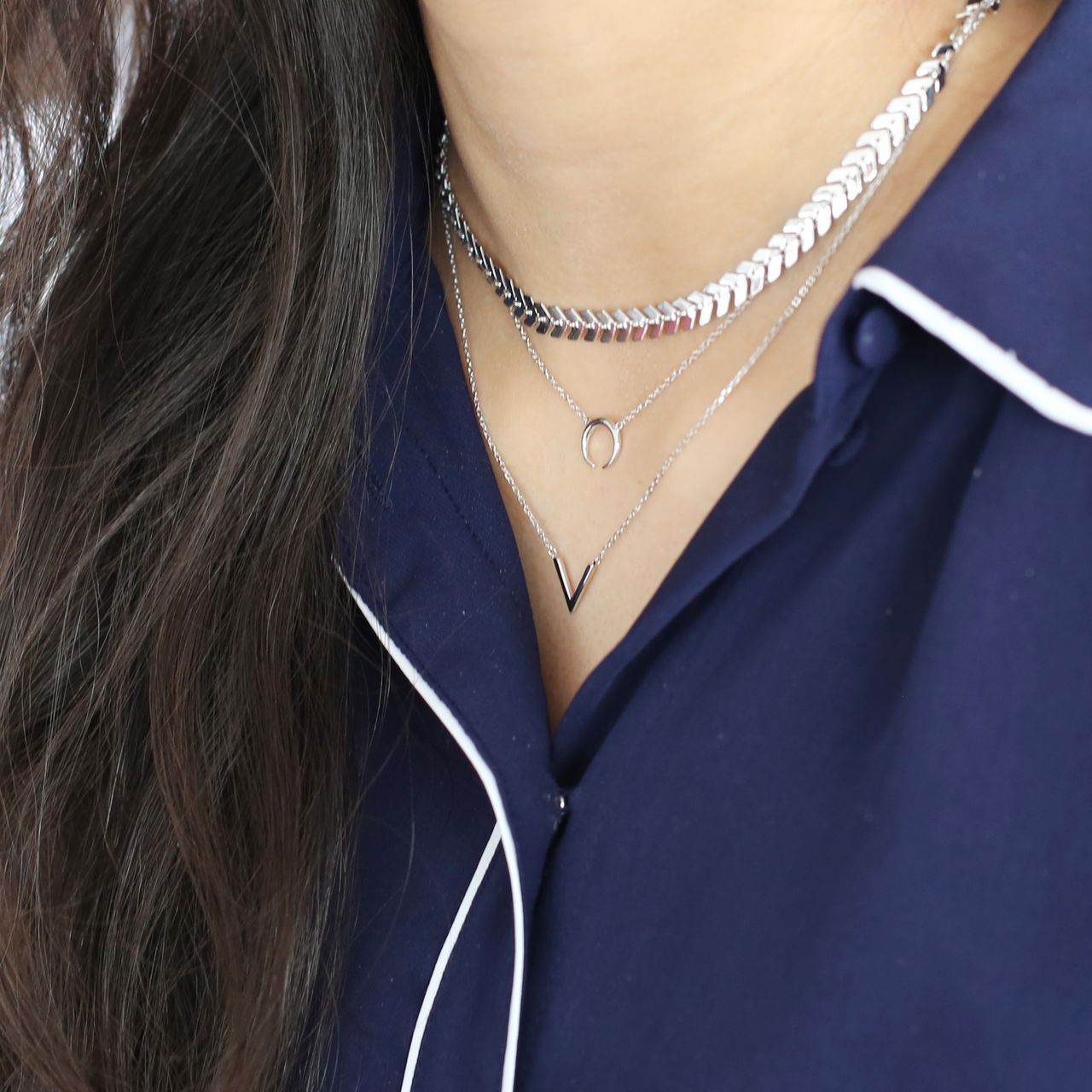 Zilverkleurige byoux choker