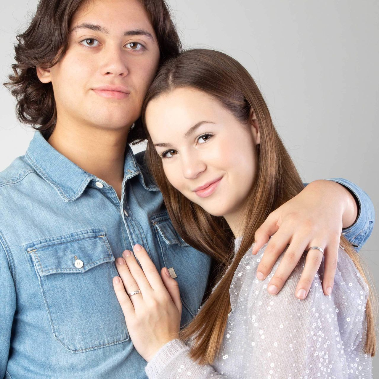 Zilveren liefdesring Nis heren