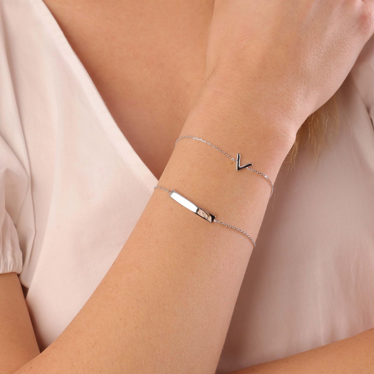 Zilveren armband V rhodiumplated