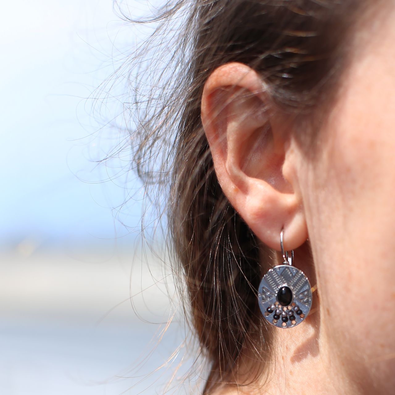 Bijoux zilverkleurige oorknoppen voor dames