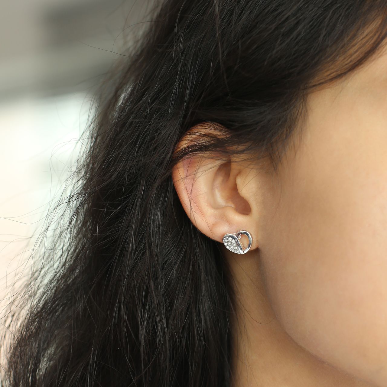 Bijoux zilverkleurige oorknoppen hart voor dames