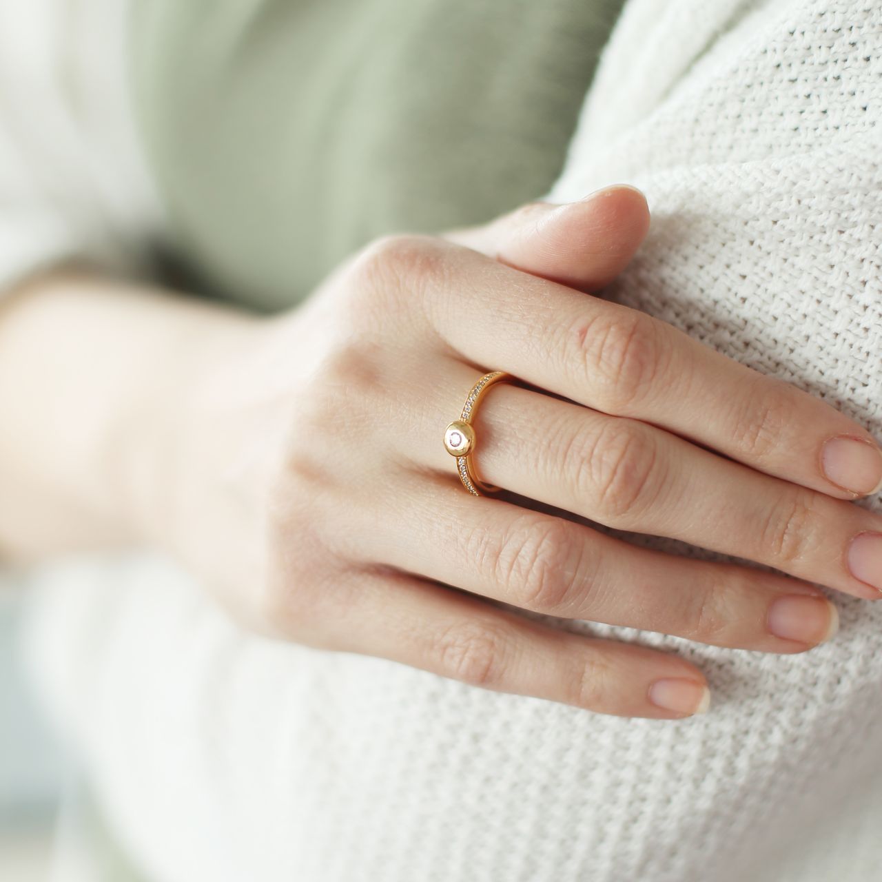 Ring, vergoldet, mit Zirkonia