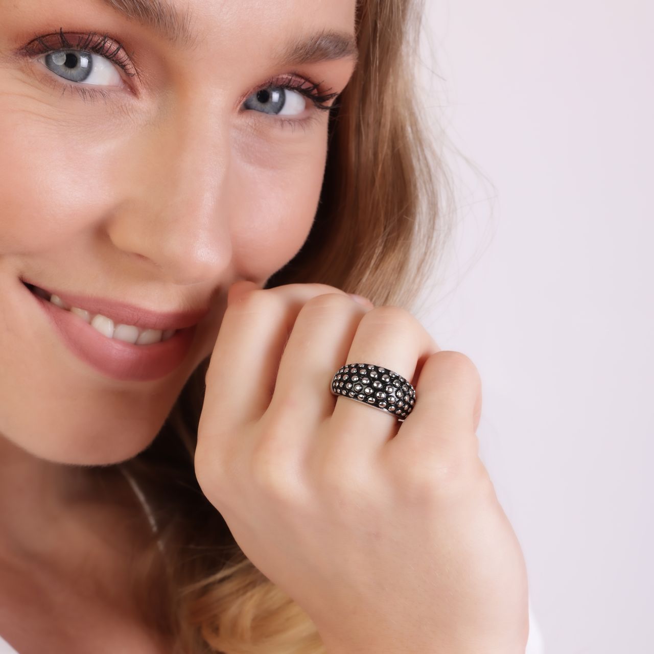 Gerecycleerd stainless steel ring breed zwart