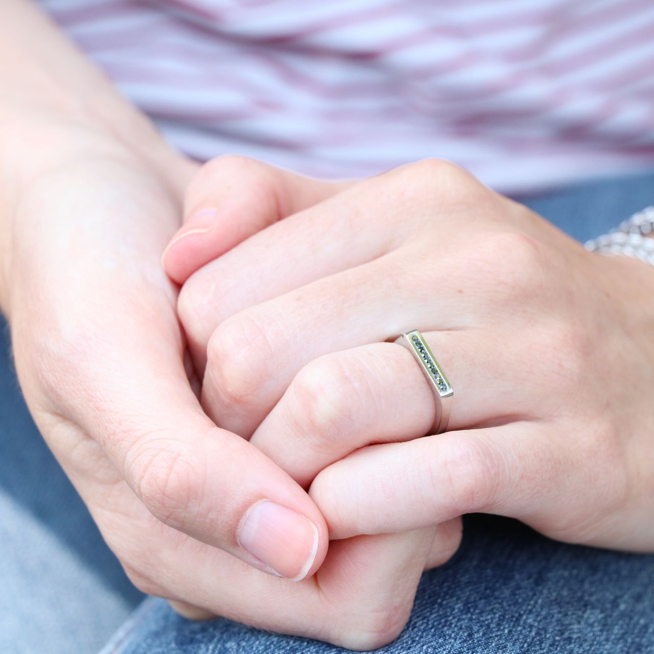 Ring aus Edelstahl, Balken aus Hematit/ Kristall