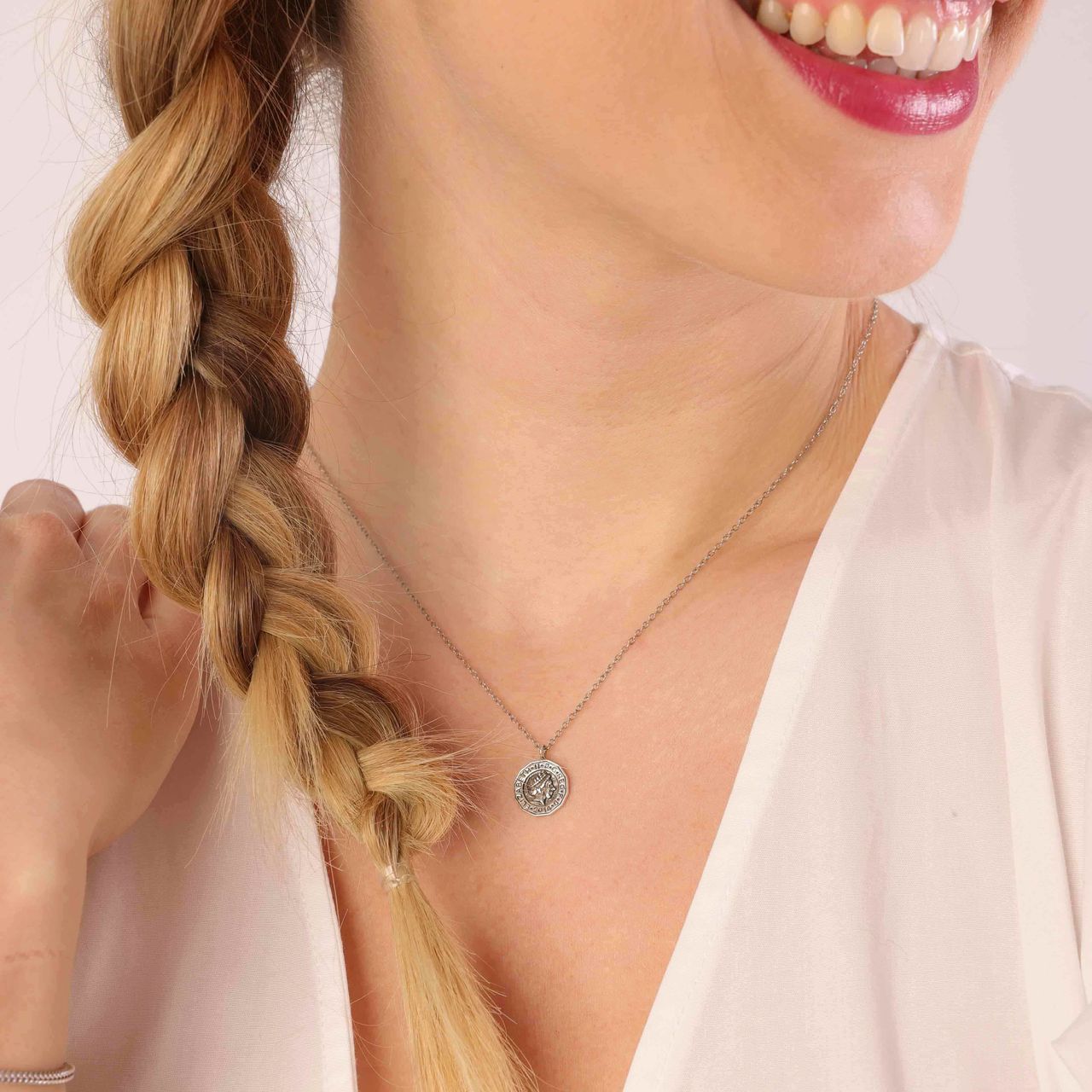 Zilveren ketting&hanger munt queen Bali