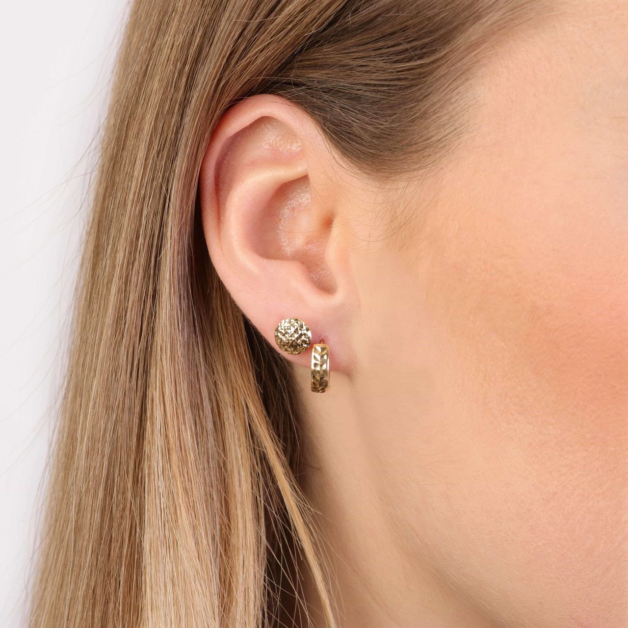 Ohrringe, 375 Gold, rund, schön bearbeitet, 12 mm