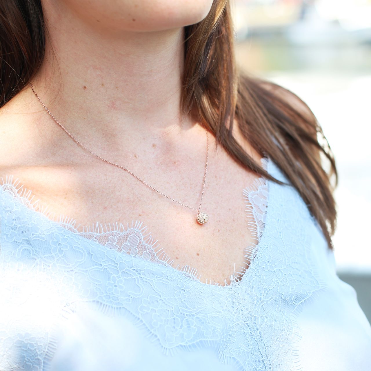Zilveren roséplated ketting met hanger met cream kristal voor dames