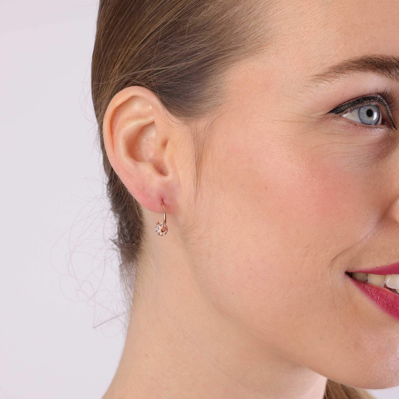 Zilveren roséplated oorringen met rose bal kristal voor dames