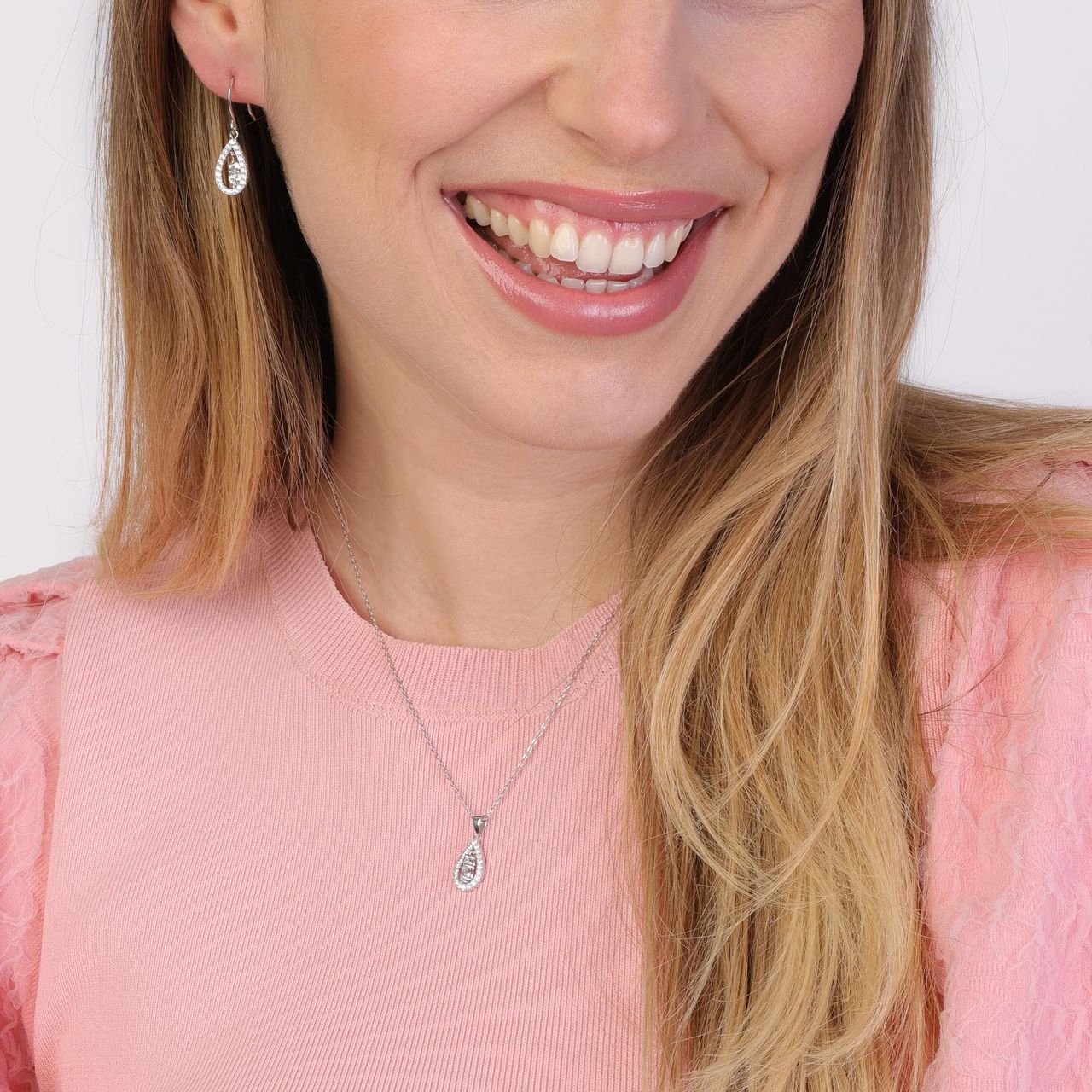 Zilveren ketting&hanger druppel zirkonia