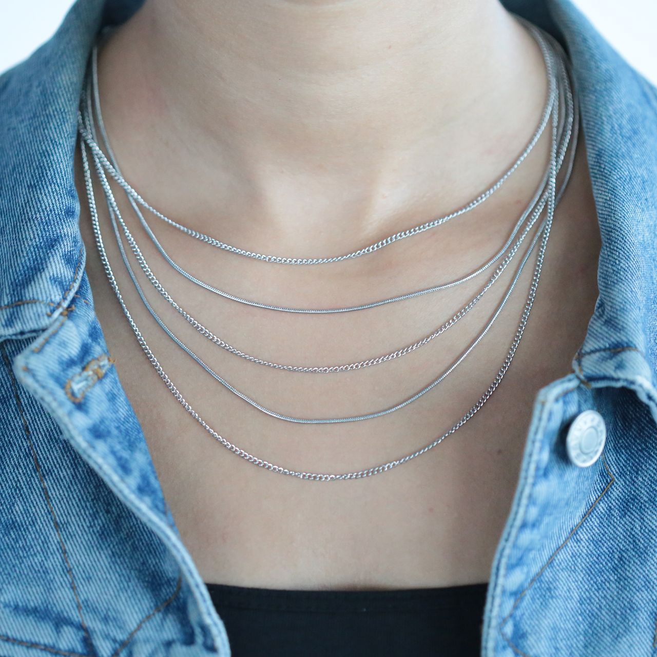 Zilverkleurige byoux ketting multi layer