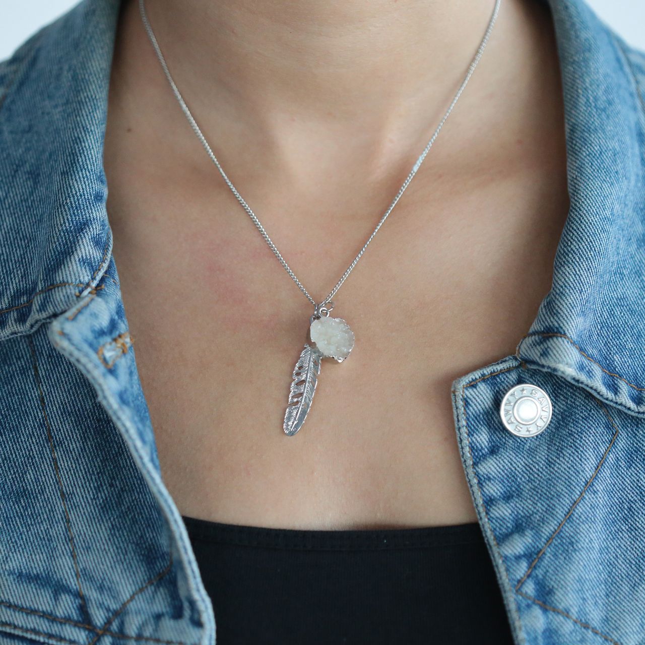 Zilverkleurige byoux ketting druzy