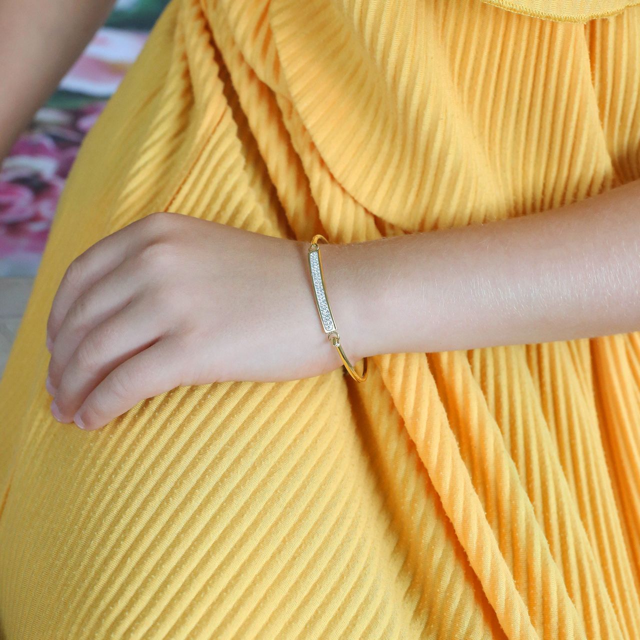 Gerecycled stalen kinderarmband gold met wit kristal