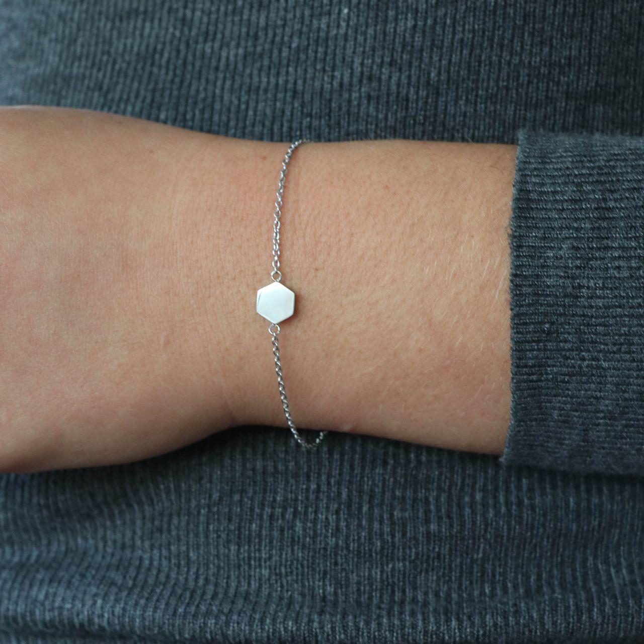 Gerecycleerd stalen armband hexagon