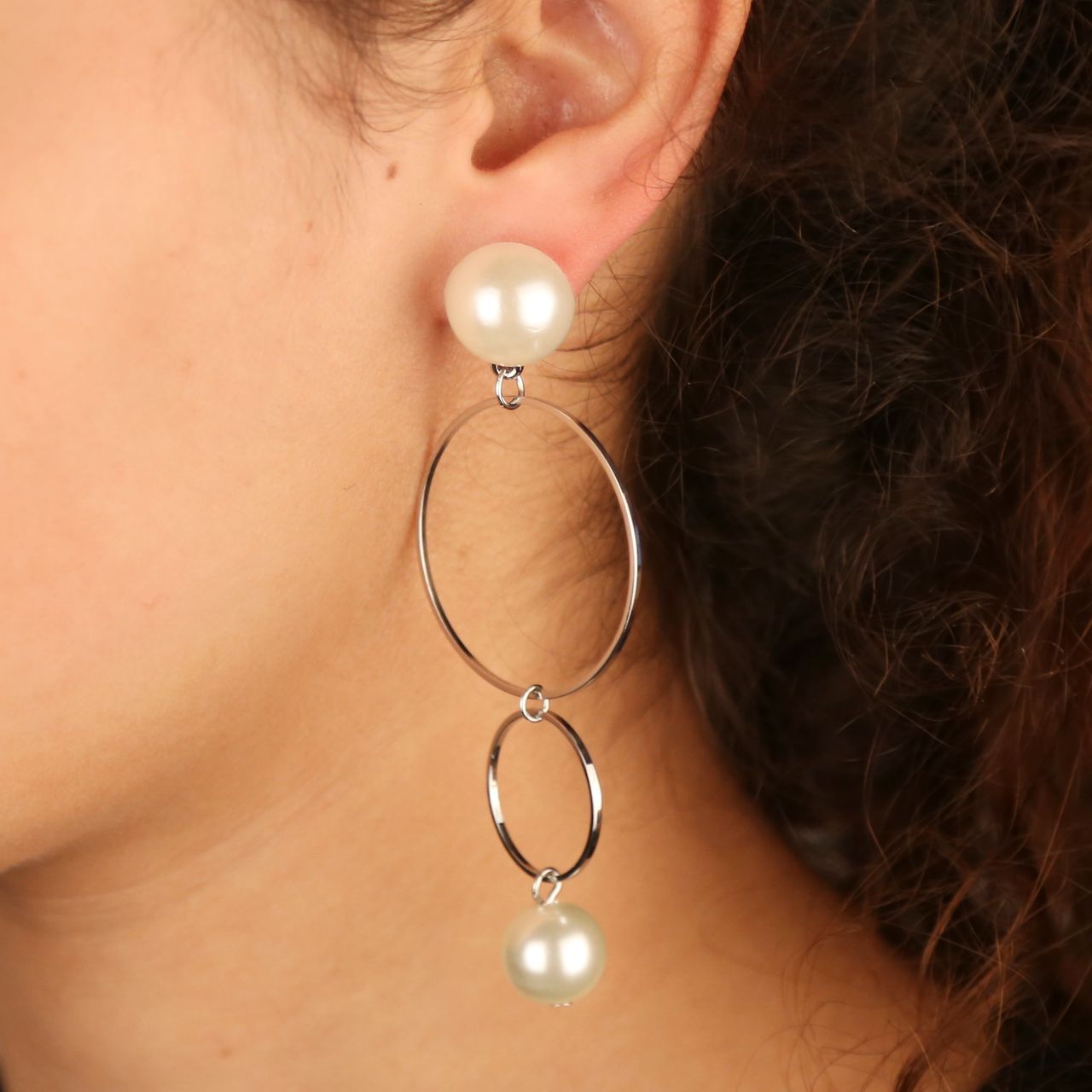 Bijoux zilverkleurige oorknoppen voor dames