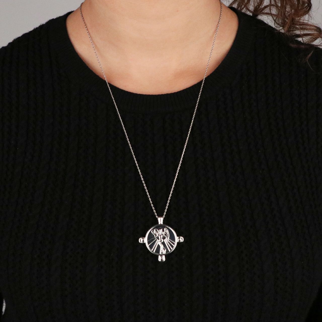 Zilverkleurige byoux ketting munt