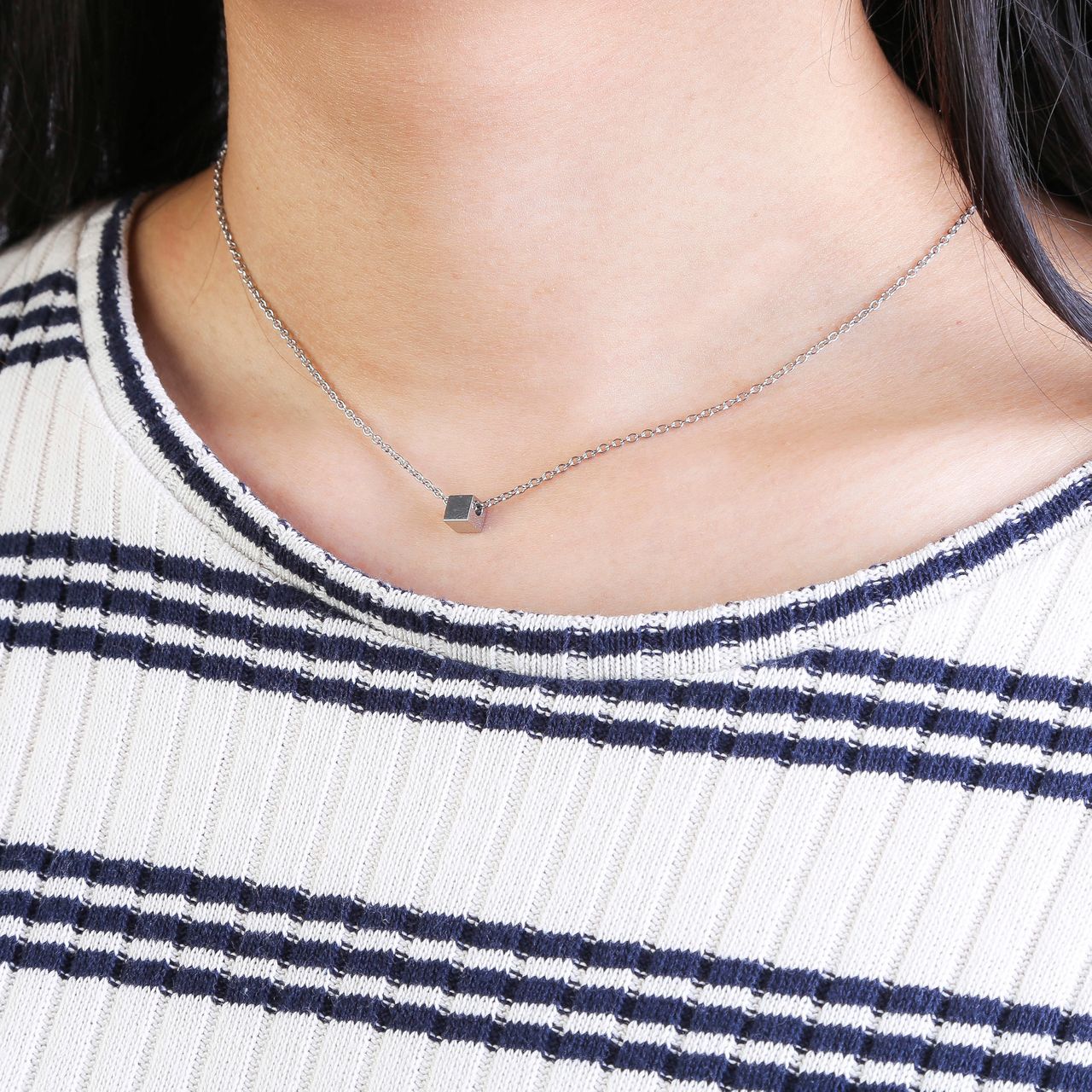 Stainless steel ketting kubus voor dames