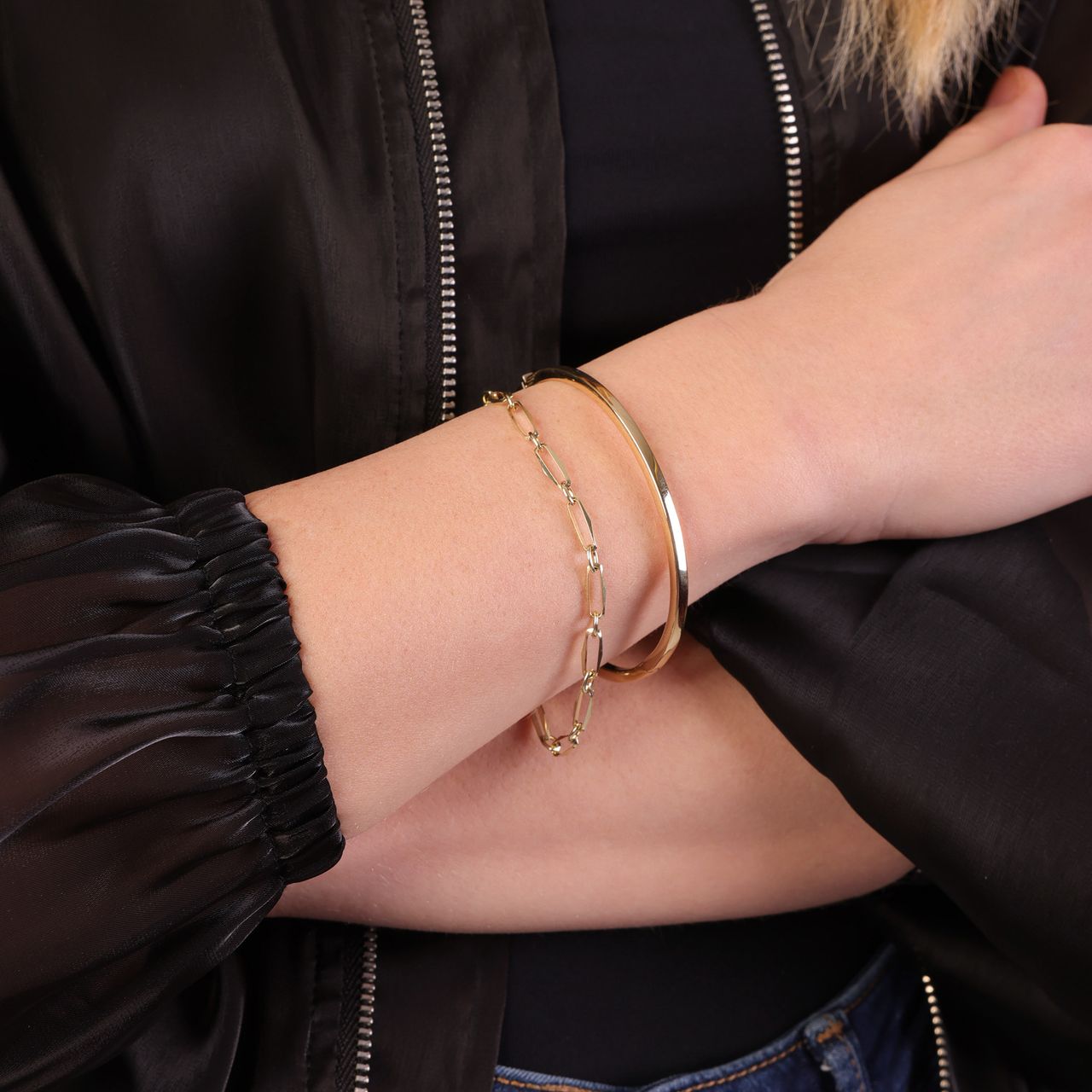 Ovaler Armreif aus 585 Gelbgold