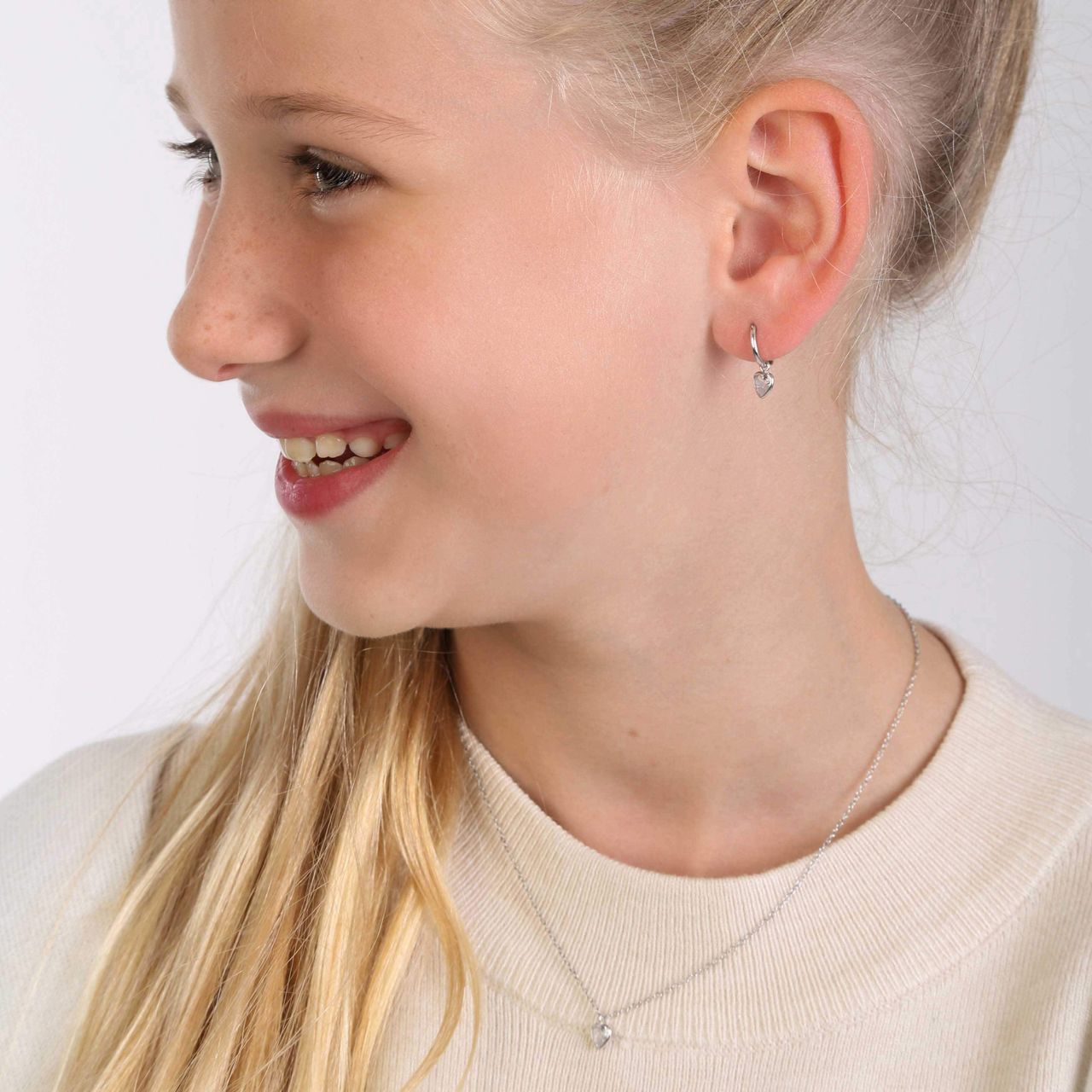 Zilveren kinderketting hart met zirkonia