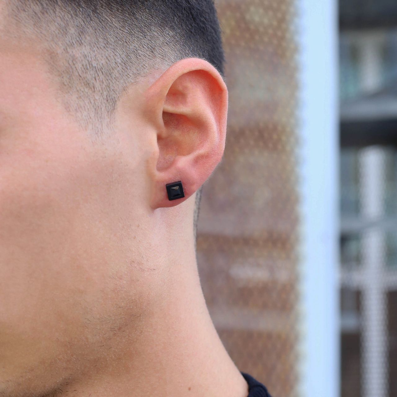 Gerecycled stainless steel blackplated oorknoppen met zwarte zirkonia voor heren